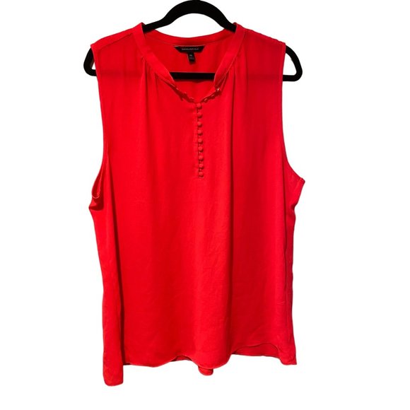 Banana Republic Tops Banana Republic Xl Polyester No Sleeve Quarter Button Pink Blouse